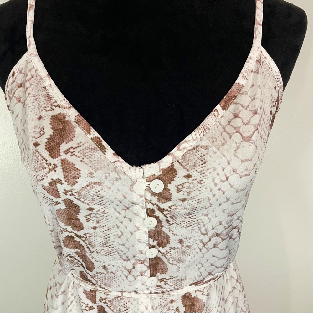 NWT - October Love Snakeskin Sun Dress in White/Beige - Picture 5 of 8